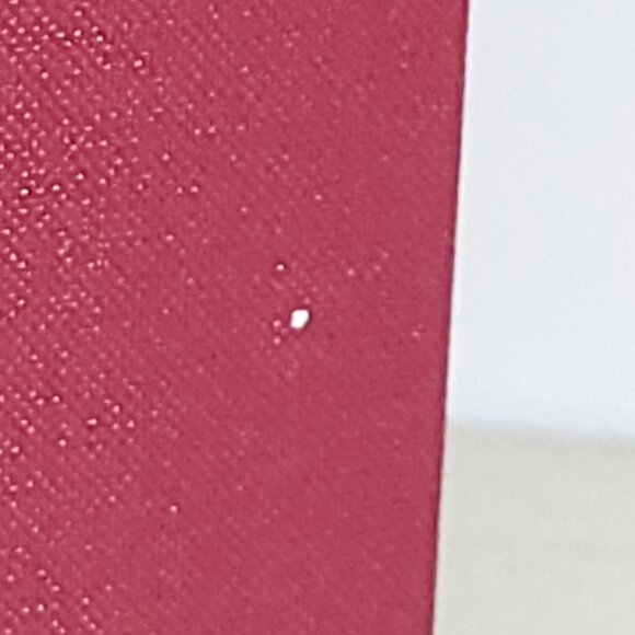 Creative Memories Original 12x12 Red Album w/15 wh pages and Gold foil/trim - Picture 15 of 15